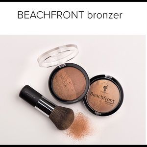 Younique BeachFront Bronzer